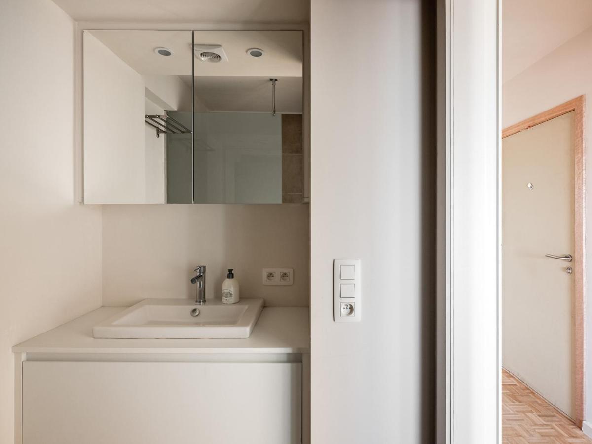 Sea You Soon - Appartement Met Toplocatie Op De Zeedijk Met 2 Slaapkamers Middelkerke Exterior photo